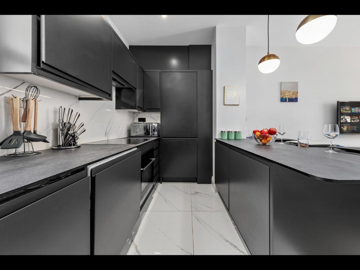 Stylish 2 Bedroom Apartment In Westminster Sleeps 5 With Ac London Exteriör bild