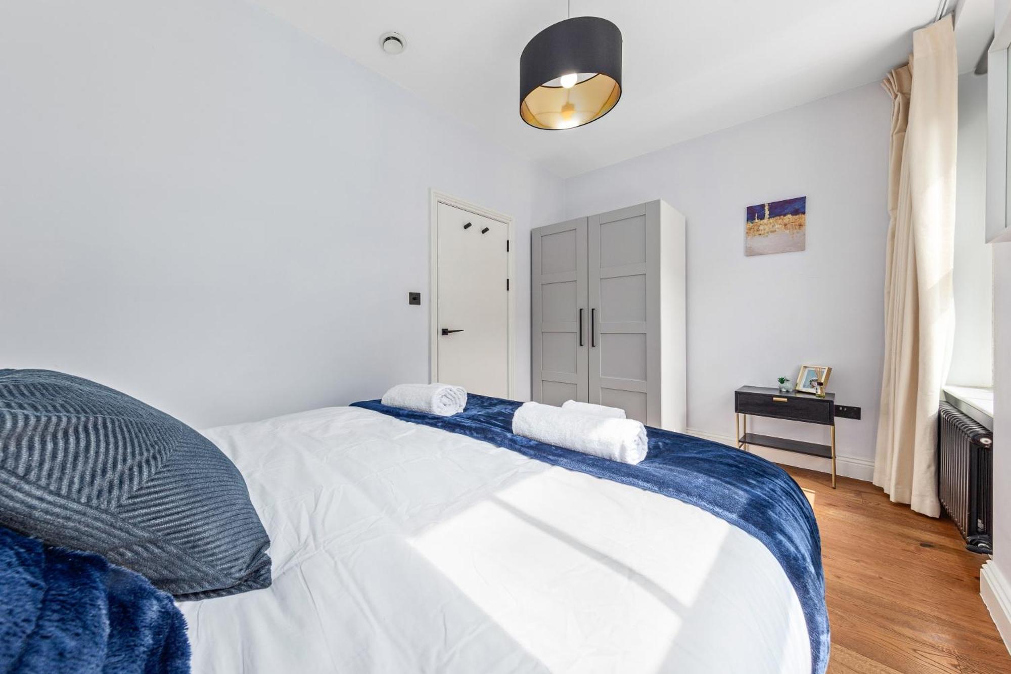 Stylish 2 Bedroom Apartment In Westminster Sleeps 5 With Ac London Exteriör bild