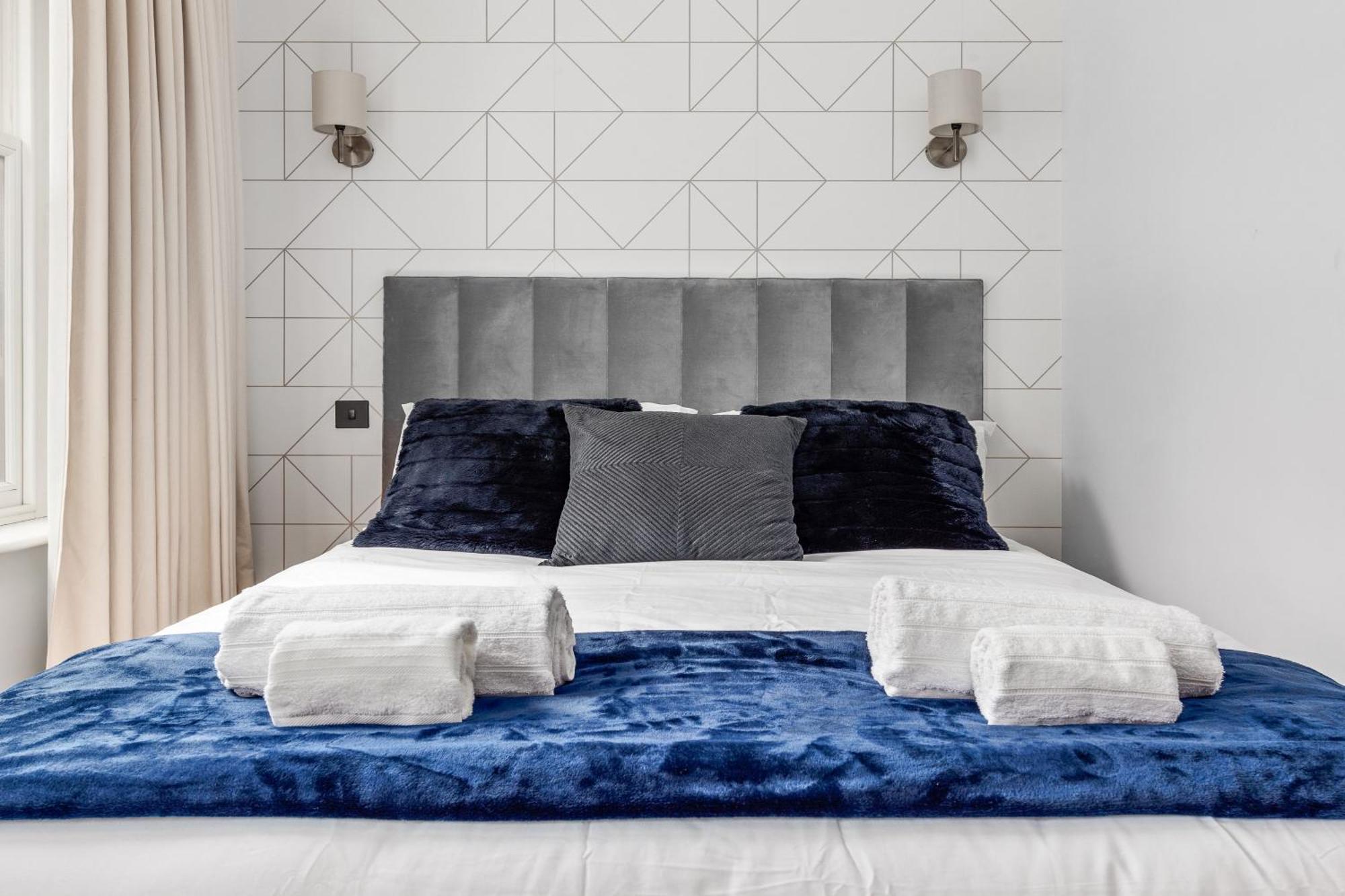 Stylish 2 Bedroom Apartment In Westminster Sleeps 5 With Ac London Exteriör bild